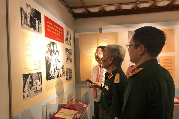 Luôn có Bác trong tim - Anh 2