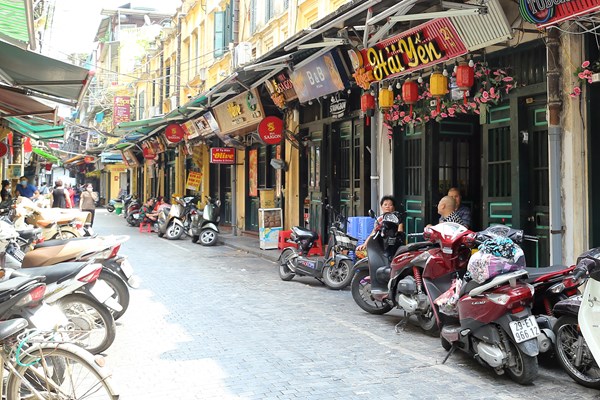 Giật mình trước sự thay đổi của Hà Nội trước và sau giãn cách xã hội - Anh 8