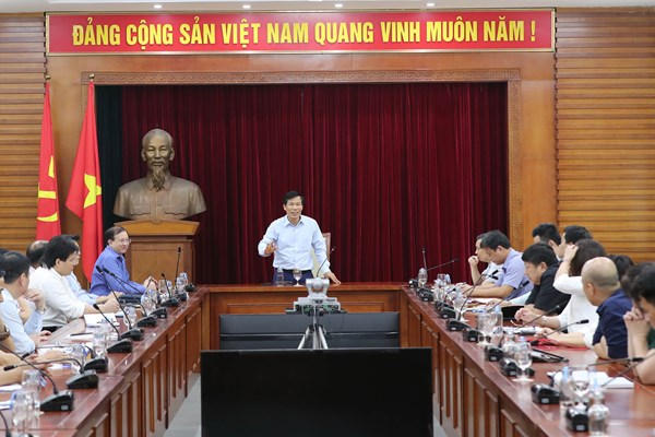 Làm việc với các đơn vị nghệ thuật trực thuộc Bộ, Bộ trưởng Nguyễn Ngọc Thiện: Quan trọng nhất vẫn là tác phẩm chất lượng cao - Anh 1