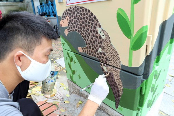 Hà Nội: Ngắm nhìn những bốt điện được “khoác áo mới” - Anh 1