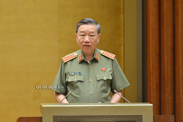 Bỏ các quy định riêng về điều kiện đăng ký thường trú tại thành phố trực thuộc Trung ương - Anh 1