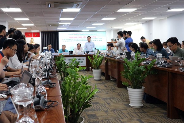 Vụ cây bật gốc tại trường THCS Bạch Đằng làm một học sinh tử vong: Thiếu vắng “Quy trình an toàn trường học” - Anh 1