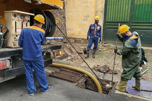 Người dân vẫn phải hát “em ơi Hà Nội”... ngập - Anh 2