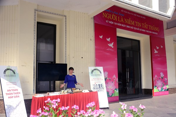 Quảng bá di tích trên phố đi bộ Hồ Gươm - Anh 4