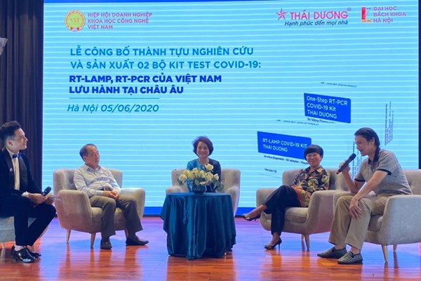Công bố bộ kit chẩn đoán Covid-19 trong 30 phút - Anh 1