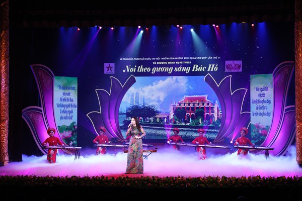 Lan tỏa ý nghĩa chương trình nghệ thuật Noi theo gương sáng Bác Hồ - Anh 4