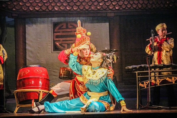 Kết luận của Bộ Chính trị về xây dựng và phát triển văn hóa, con người Việt Nam, đáp ứng yêu cầu phát triển bền vững đất nước - Anh 1