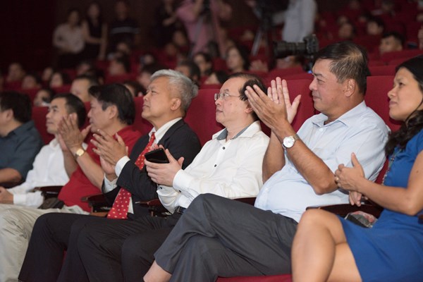 “Mặt trời Phương Đông”: Giai điệu của tình hữu nghị và đoàn kết - Anh 2