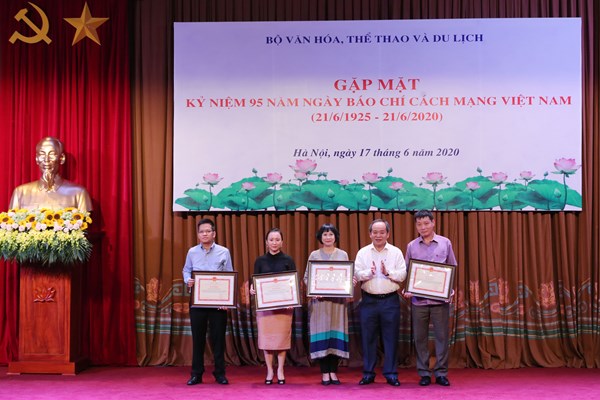 Mong muốn báo chí đồng hành cùng ngành VHTTDL phục vụ nhân dân - Anh 4