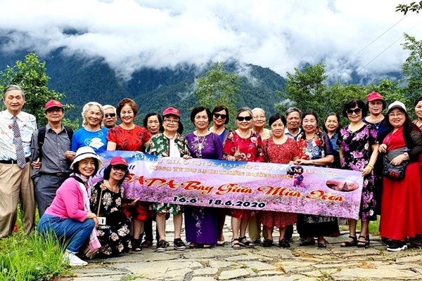 Cẩn thận với những tour kích cầu kém chất lượng - Anh 1