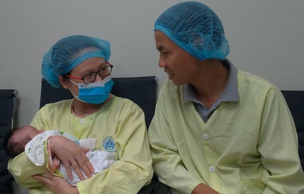 Lần đầu tiên trẻ mắc tứ chứng Fallot được phẫu thuật ở 15 giờ tuổi - Anh 1