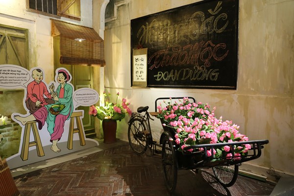 Trải nghiệm độc đáo Tết Đoan Ngọ giữa Thủ đô - Anh 1