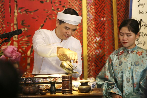 Trải nghiệm độc đáo Tết Đoan Ngọ giữa Thủ đô - Anh 9