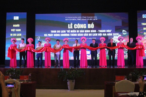 Công bố tour du lịch “Về miền di sản Ninh Bình - Thanh Hoá” - Anh 1
