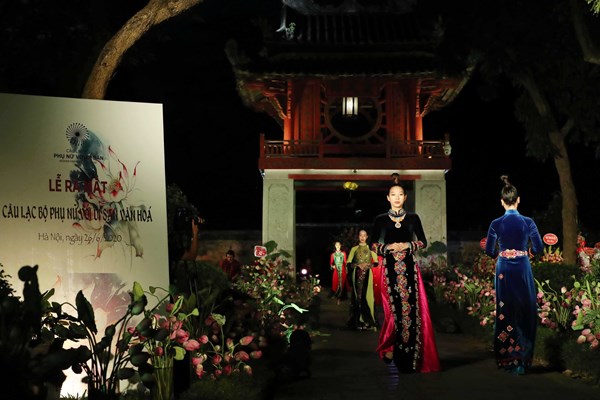 Ra mat CLB cua nhung nguoi phu nu dam duoi voi di san - Anh 6