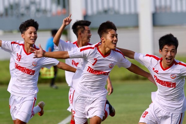 U19 HAGL muốn đánh bại U19 PVF để lần đầu tiên bước lên ngôi vô địch - Anh 1
