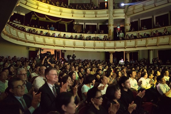 Thủ tướng dự chương trình nghệ thuật “Biển nhớ” - Anh 8