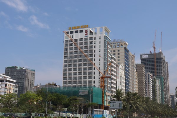 Sau dịch Covid-19: Lần đầu tiên kinh tế thành phố Đà Nẵng tăng trưởng âm - Anh 2
