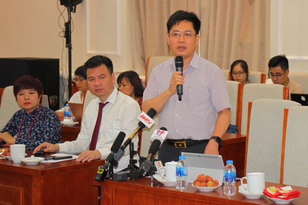 Không thể xã hội hoá trường chuyên - Anh 1