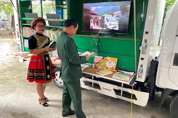 Luật Thư viện chính thức có hiệu lực: Hy vọng về sự chấn hưng của văn hóa đọc - Anh 1