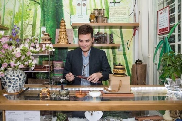 Bảo tồn và nâng cao giá trị của trầm hương Việt - Anh 2