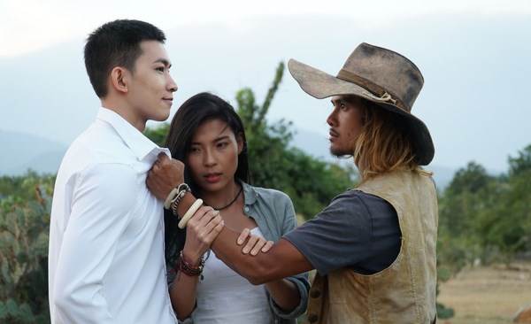 Về miền nắng cháy cùng “Cát đỏ” - Anh 1