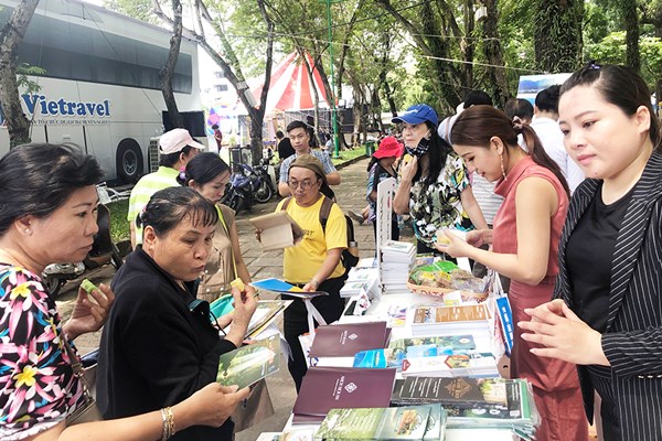 Ngày hội Du lịch TP.HCM: Tung tour mới, giảm giá sâu - Anh 1