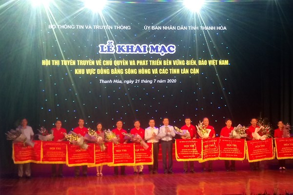 Khai mạc Hội thi tuyên truyền bảo vệ chủ quyền và phát triển bền vững biển, đảo Việt Nam - Anh 2