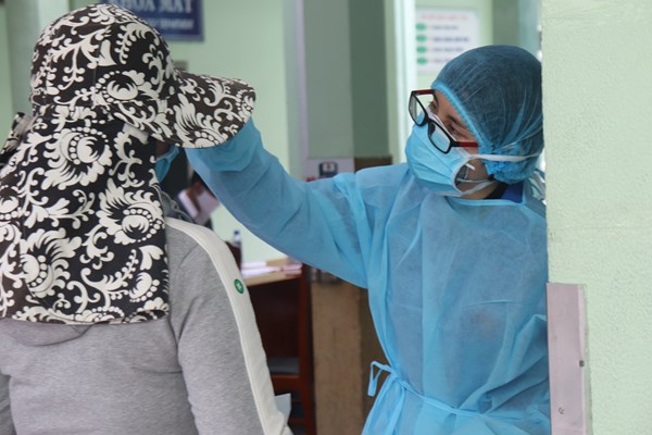 Bệnh nhân nghi mắc COVID-19  tại Đà Nẵng 3 lần xét nghiệm kết quả dương tính - Anh 1