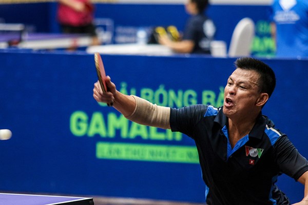 Kết thúc Giải Bóng bàn tranh Cúp GamaLift lần thứ nhất - Anh 4