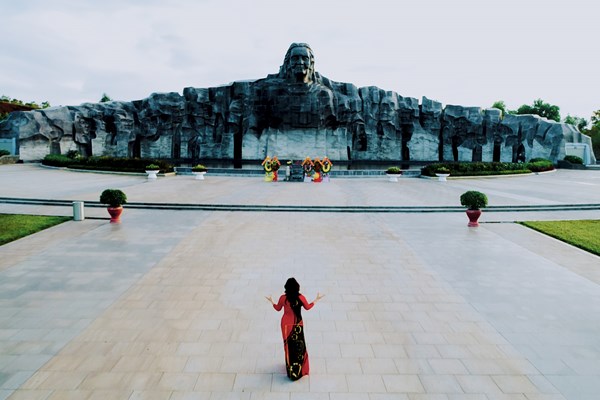 Ra mắt MV Màu hoa đỏ tri ân các anh hùng liệt sĩ - Anh 3