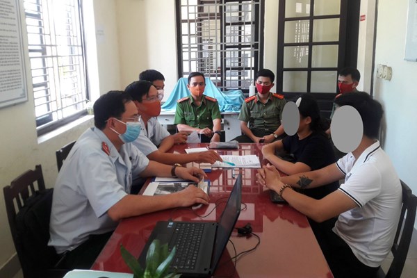 Xử phạt 7,5 triệu đồng người đăng tải thông tin sai lệch về Covid-19 - Anh 1