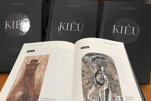 Dịch giả Dương Tường chuyển ngữ Truyện Kiều: “Báo hiếu với tiếng mẹ đẻ” - Anh 1