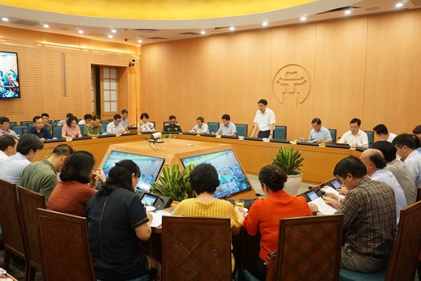 Hà Nội xét nghiệm test nhanh Covid-19 cho tất cả người từ Đà Nẵng về - Anh 1