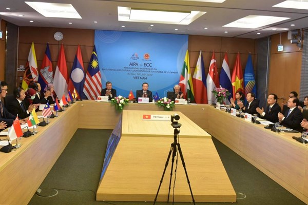 Các mục tiêu phát triển bền vững: Biến lời nói thành hành động - Anh 2