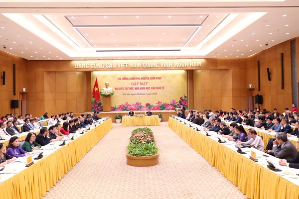 Thủ tướng: Con người, tri thức mới là nguồn tài nguyên quan trọng nhất - Anh 5