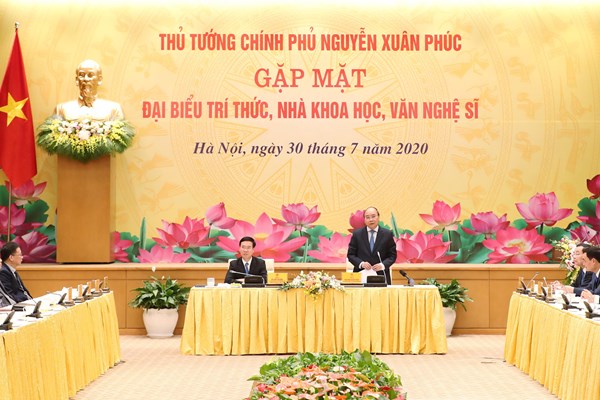 Thủ tướng: Con người, tri thức mới là nguồn tài nguyên quan trọng nhất - Anh 4