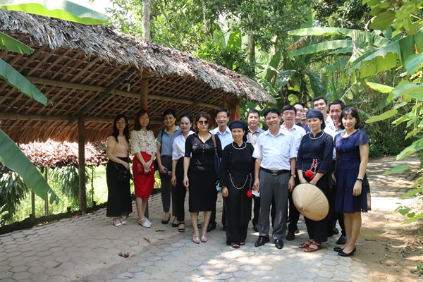 Kiểm tra thực hiện Phong trào TDĐKXDĐSVH tại Thái Nguyên: Nhiều mô hình sáng tạo - Anh 5