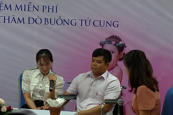 Những niềm vui bất ngờ - Anh 1