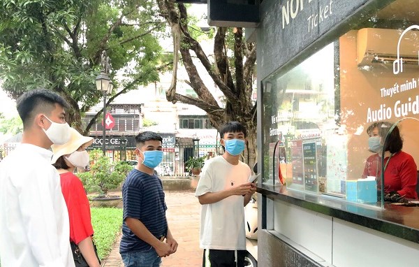 Di tích, danh thắng Hà Nội tiếp tục chủ động biện pháp phòng dịch - Anh 1