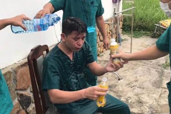 Hải Phòng, Bình Định chi viện nhân lực y tế, Bệnh viện Quân y 17 sẵn sàng tiếp nhận bệnh nhân Covid-19 - Anh 1