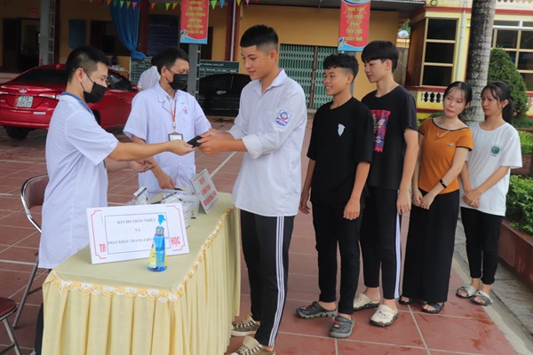 Trên 26.000 thí sinh phải thi tốt nghiệp THPT đợt 2 - Anh 1