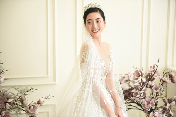 Top 3 Miss World Việt Nam thử váy cưới bán đấu giá cho đêm nhạc gây quỹ vì Đà Nẵng - Anh 2