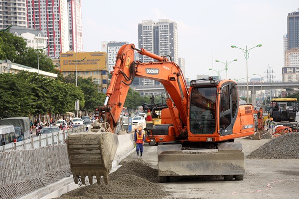 Ngắm nhìn cầu cạn vành đai 3 Mai Dịch - Nam Thăng Long dần hoàn thiện - Anh 4