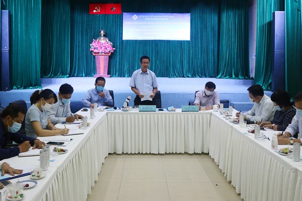 Sân khấu nằm ngay trong cộng đồng - Anh 1