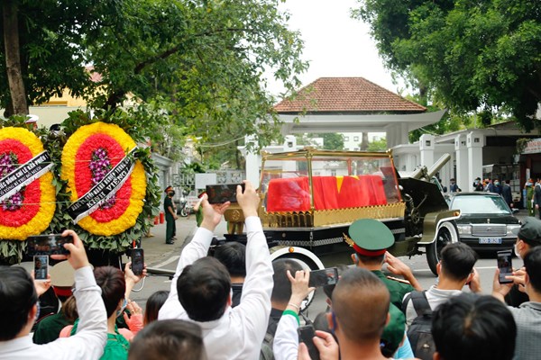 Tổ chức trọng thể Lễ truy điệu nguyên Tổng Bí thư Lê Khả Phiêu - Anh 14