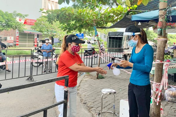 Đà Nẵng: Chợ Nại Hiên Đông đảm bảo điều kiện dịch tễ để mở cửa trở lại - Anh 1