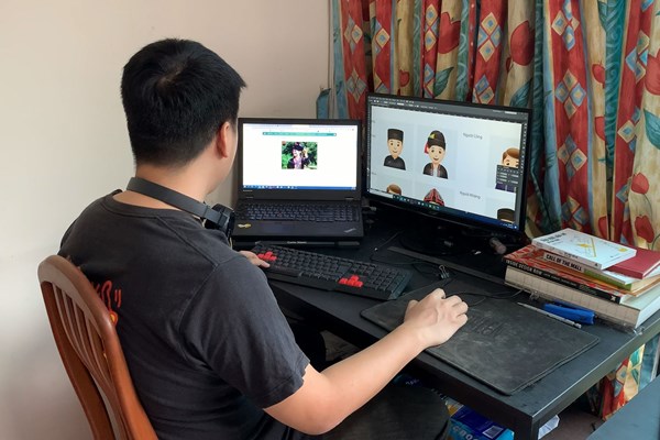 Một bạn trẻ “tiếp sức” truyền tải văn hoá Việt - Anh 3