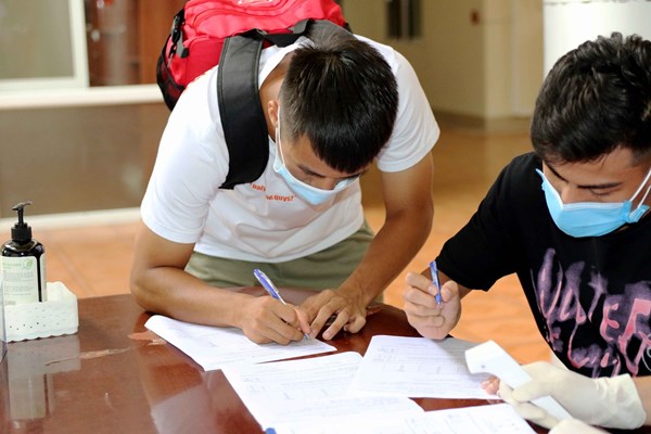 Âm tính với Covid-19, đội tuyển U22 bước vào tập luyện - Anh 1