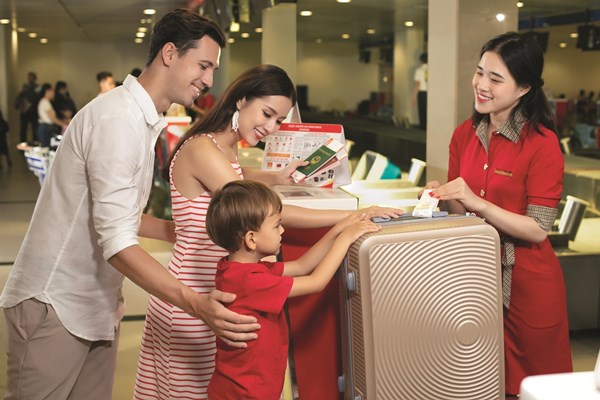 Bay Vietjet vào Nam đón Tết rực rỡ nắng vàng cùng triệu vé chỉ từ 2.021 đồng - Anh 2